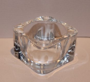 Teelichthalter aus Glas